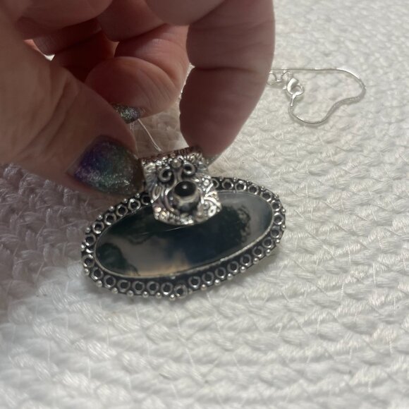 Gorgeous MOSS AGATE & BLACK ONYX Handmade Sterling 925 Pendant/Chain #214D - Picture 2 of 3
